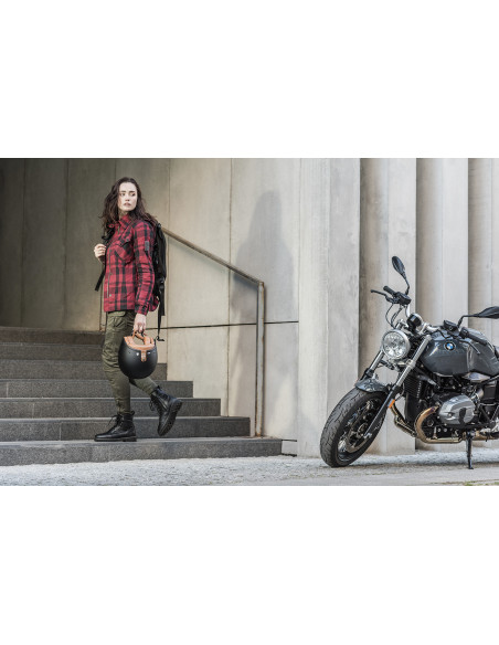 SHIMA THOMSON BROWN MOTERIŠKI TRUMPI MOTO BATAI
