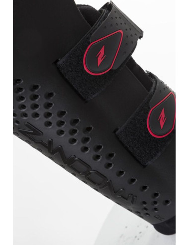 ZANDONA JOINTED KNEEGUARD KNEE PROTECTION
