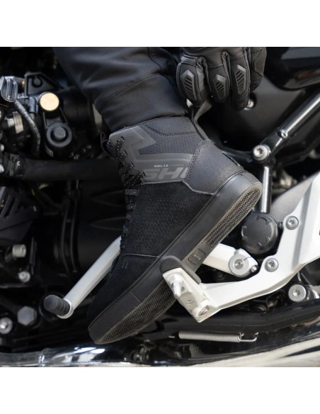 SHIMA REBEL 2.0 VENTED MOTERIŠKI TRUMPI MOTO BATAI