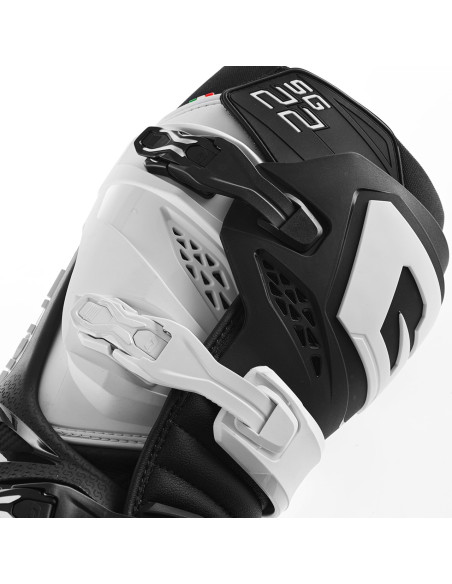 GAERNE SG-22 BLACK/WHITE CROSS/ENDURO MOTO BOOTS
