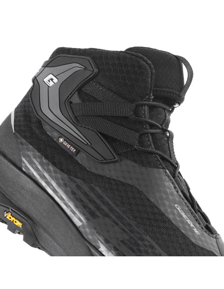 GAERNE G.XENON GORE-TEX® BLACK SHORT MOTO BOOTS