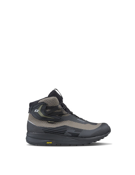 GAERNE G.XENON GORE-TEX® GREEN/BLACK SHORT MOTO BOOTS