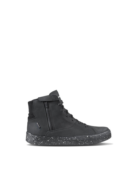 GAERNE G.ROME GORE-TEX® SPLASH BLACK SHORT MOTO BOOTS