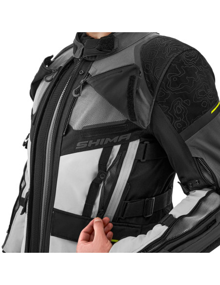 SHIMA TRACKER BLACK MOTO STRIQUE