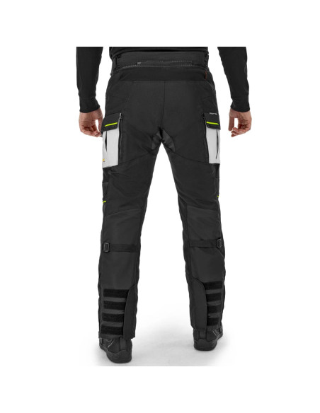 SHIMA TRACKER BLACK MOTO KNEES