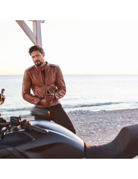 SHIMA HUNTER 2.0 ODINĖ ŠVIESIAI RUDA MOTO STRIUKĖ
